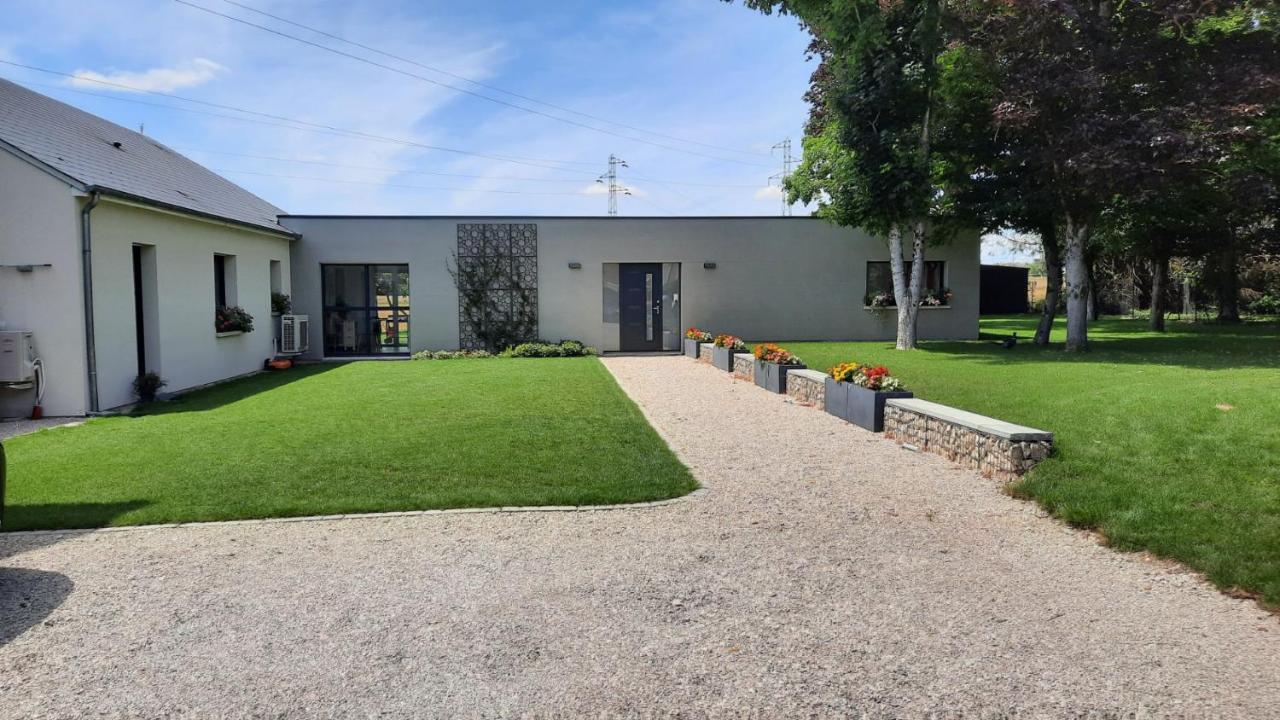 Les Gabions Bed and Breakfast Chaingy Εξωτερικό φωτογραφία